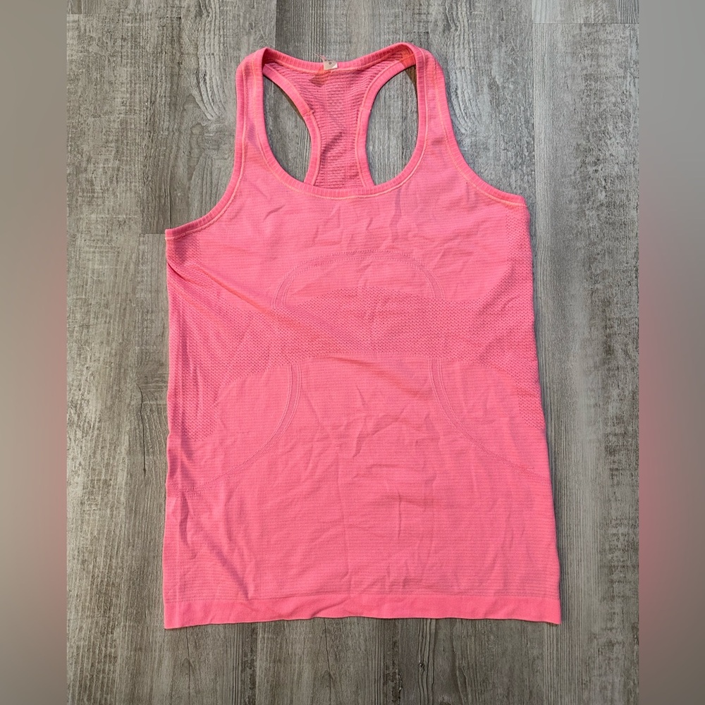Lululemon Swiftly Tech Racerback Tank Top Pink ~ Size 8